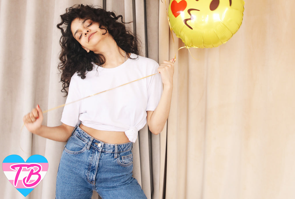 3 Best Ways to Style High-Waisted Jeans for MtF Trans Women